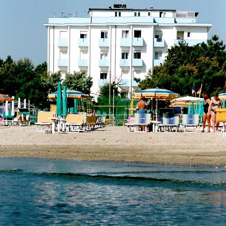 Hotel Mirage Лидо-ди-Классе Экстерьер фото